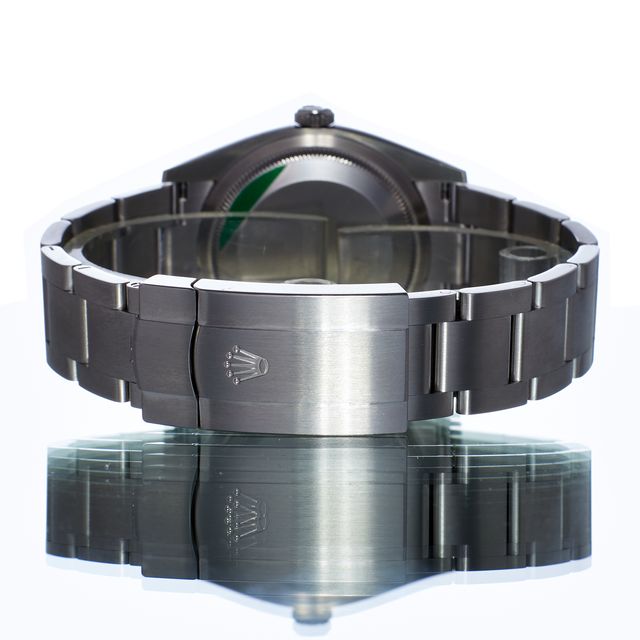 Rolex Oyster Perpetual 126000 Image 3